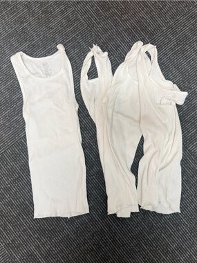 White Boys Fruit of the Loom Size M/10 Ribbed Tank Tops/under shirt - Set of 6